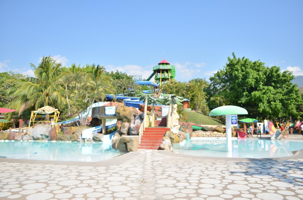Resort Y Parque Acuatico Valle Dorado El Rosario Exterior photo